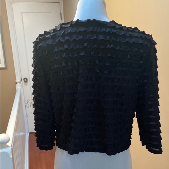 Black Textured Women's Sweater - Picture 3 of 7
